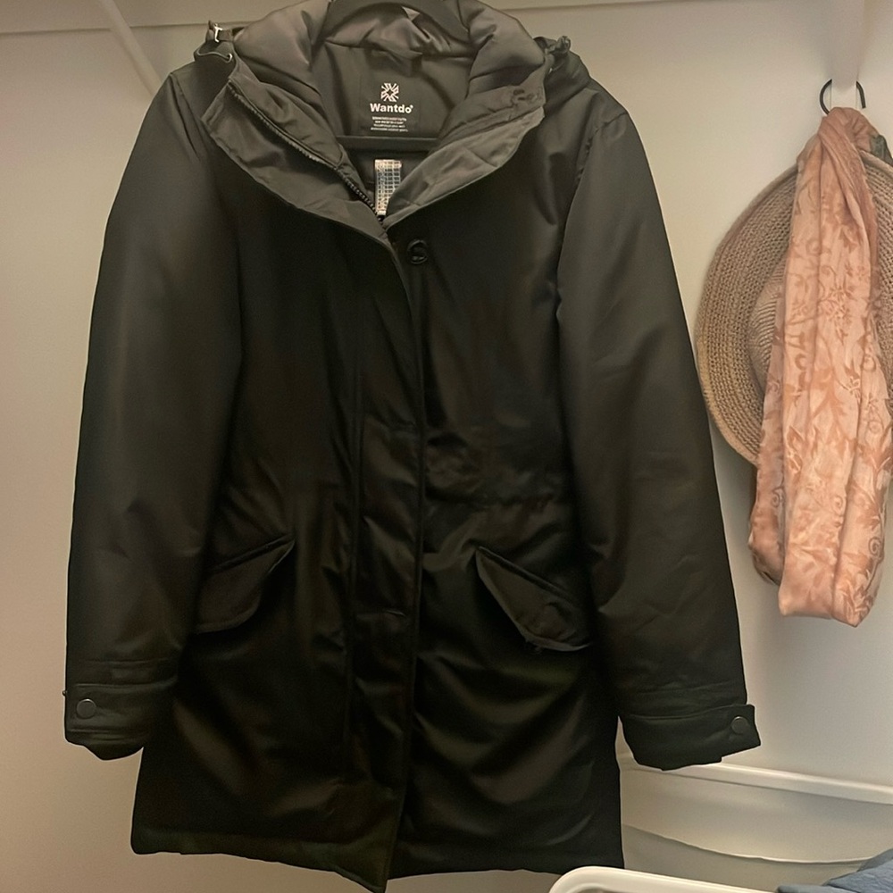 Black Long Puffer